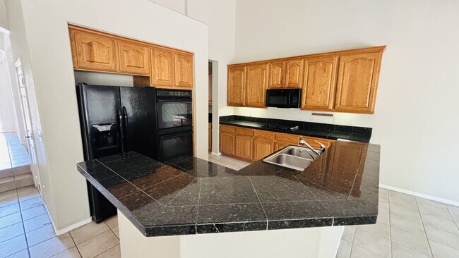 Building Photo - 2316 Tedesca Dr