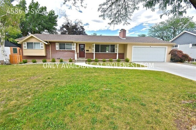 Foto del edificio - Gorgeous 5 Bedroom Holladay Home! No Depos...