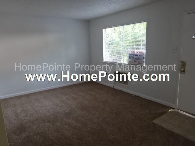 Foto del edificio - 3233 Francis Ave