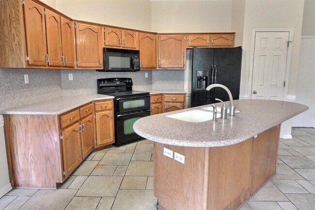 Foto del edificio - 275 Home Pl