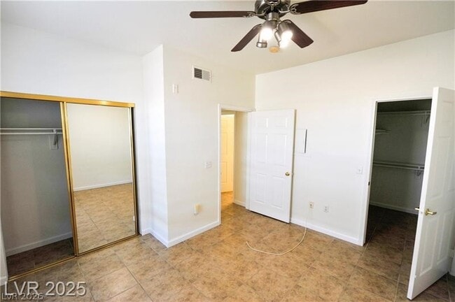 Foto del edificio - 231 W Horizon Ridge Pkwy