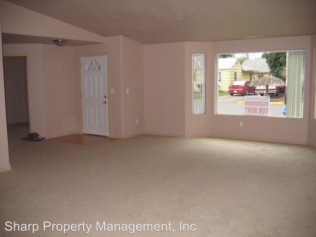 Foto del edificio - 3 br, 2 bath House - 629 CC Street