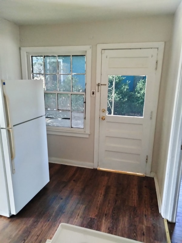 Building Photo - 3707 Parkwood St