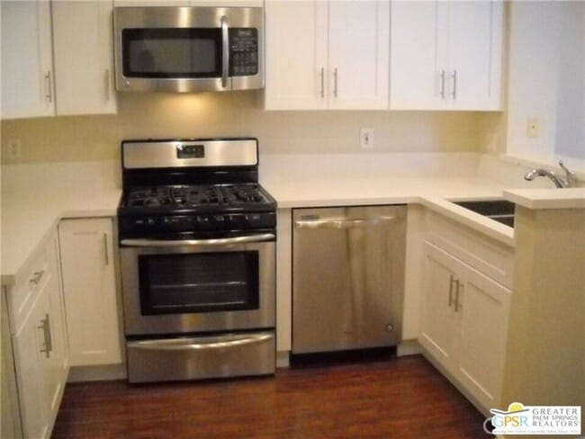 Building Photo - 77 Abrazo Aisle Unit 123