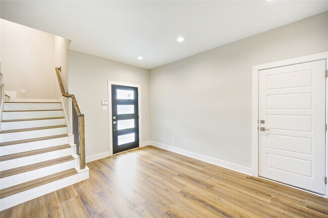 Foto del edificio - 3404 Rawley St