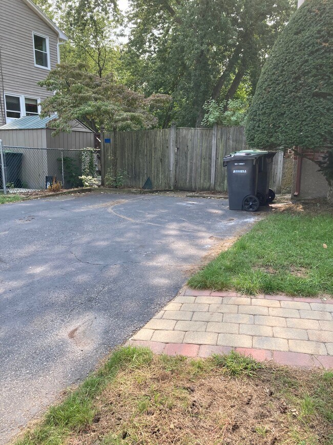 18 Wiggin Ave, Dedham, MA 02026 Townhome Rentals in Dedham MA