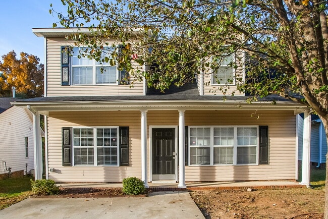 Building Photo - 711 Continental Dr