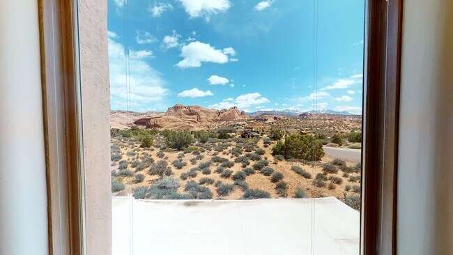 Foto del edificio - Custom Adobe style home in exclusive Navaj...
