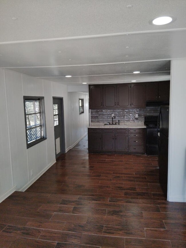 Building Photo - 2692 Deer Run Dr