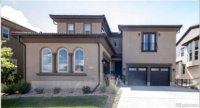 Building Photo - 10658 Alicante Rd