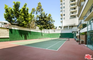 Building Photo - 10535 Wilshire Blvd