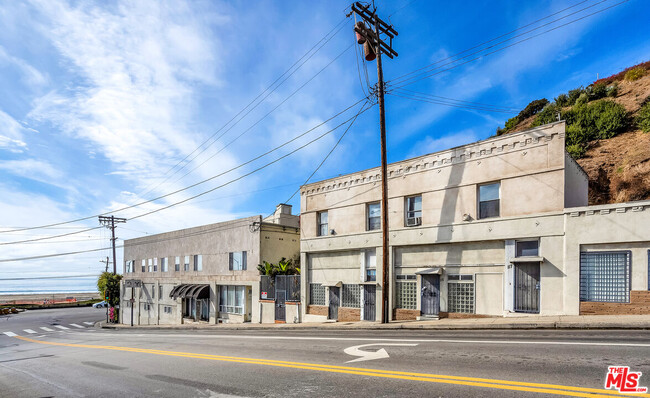 Foto del edificio - 109 Chautauqua Blvd