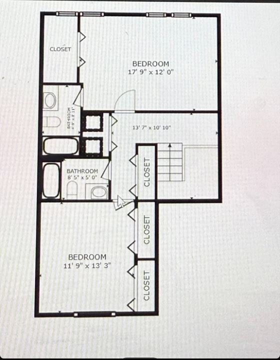 Foto del edificio - 18 Alden Dr