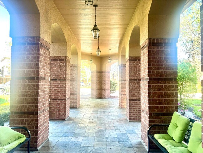 Foto del edificio - 2815 Kings Crossing Dr