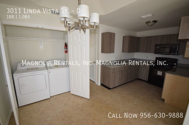 Building Photo - Tulipan Villas 1 bed 1 bath