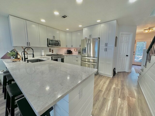Building Photo - 902 Regatta Dr
