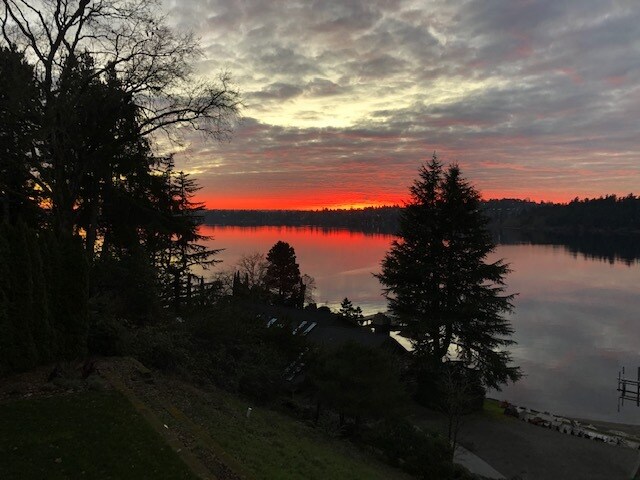 Vista del atardecer - 7702 SE 58th St