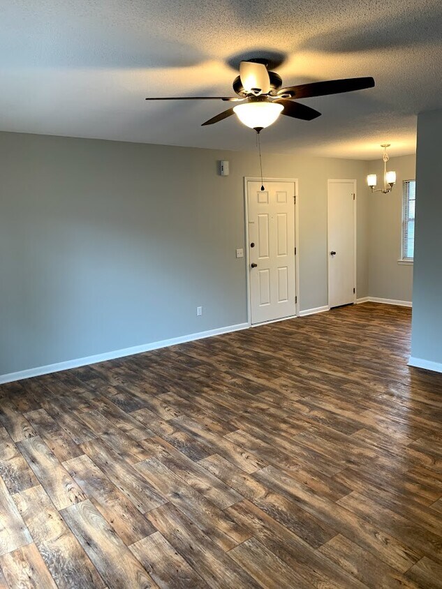 1600 Rucker Blvd Unit 7, Enterprise, AL 36330 Apartments in