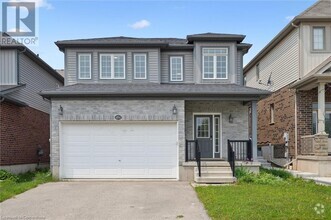 Building Photo - 494 Woodbine Ave