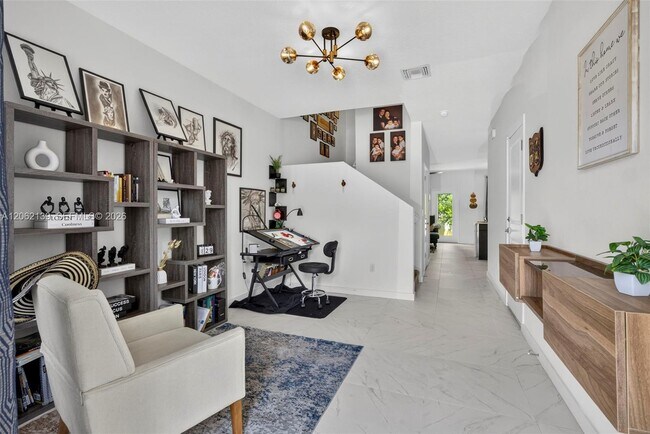 Foto del edificio - 6015 Coralberry St