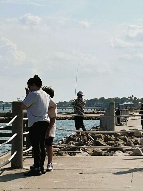 Building Photo - 302 Shore Acres Boulevard