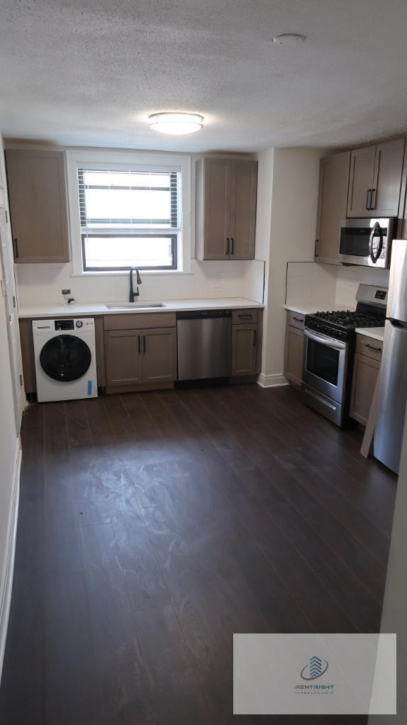 Foto del edificio - 5507-09.5 N Lincoln Ave