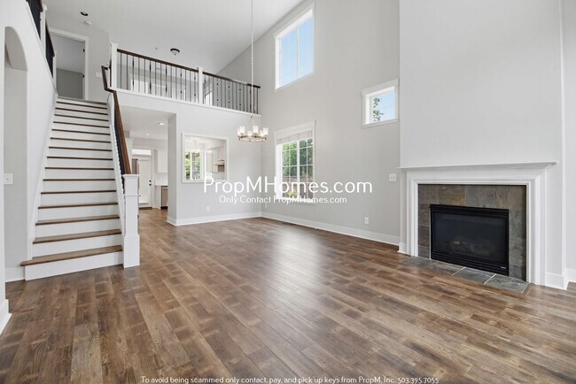 Building Photo - 11641 SW Grenoble St