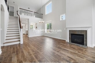 Building Photo - 11641 SW Grenoble St