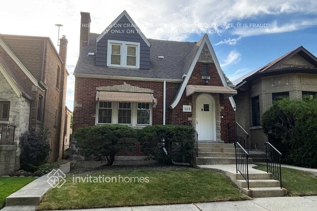 Building Photo - 1636 N Nashville Ave
