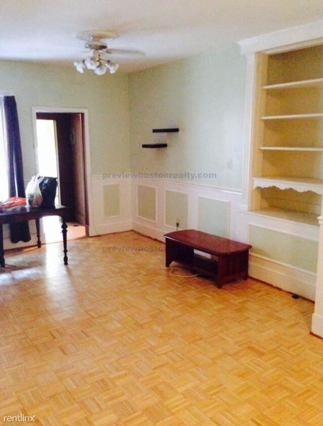 Foto principal - 1710 Commonwealth Ave