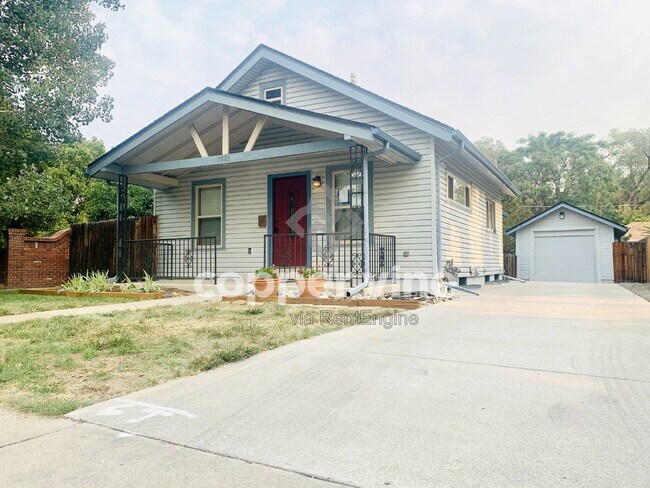 Foto del edificio - 7803 Grandview Ave