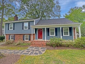 Building Photo - 2304 Carrollwood Ct