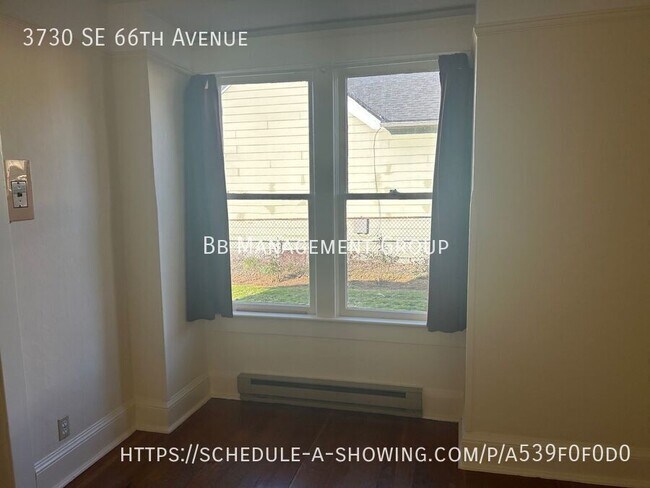 Building Photo - 3730 SE 66th Ave