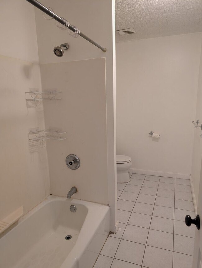 Foto del edificio - Somerville 2 bedroom with parking for 9/1