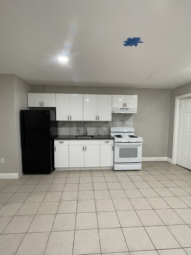 s 15th street - s 15th street Apartment