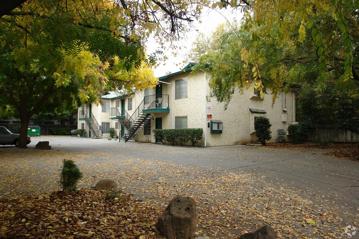 1140 N Cedar St, Chico, CA 95926 Apartments in Chico, CA