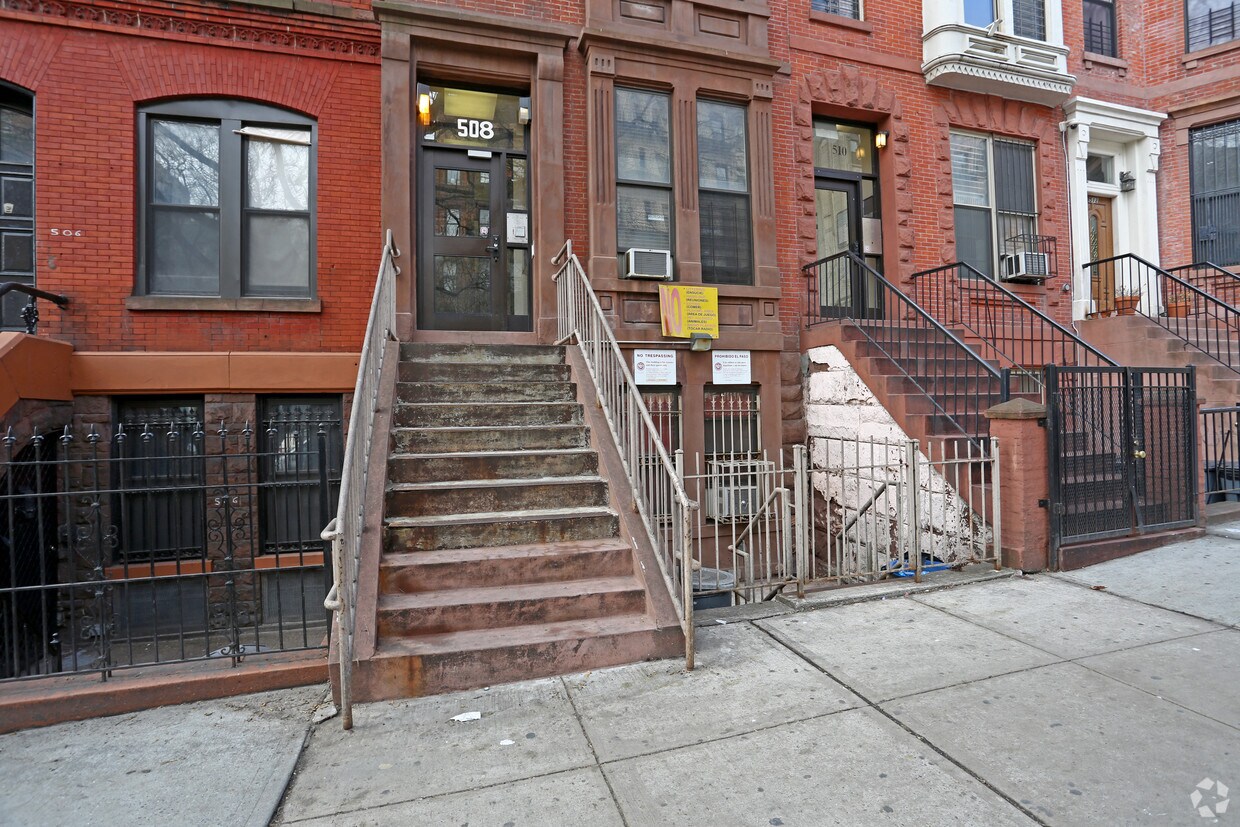 Foto del edificio - 508 W 168th St