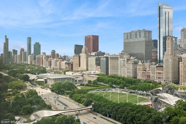 Foto del edificio - 340 E Randolph St