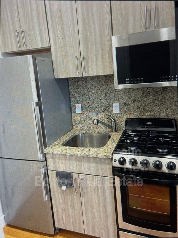 Foto del edificio - 16 Fifth Street