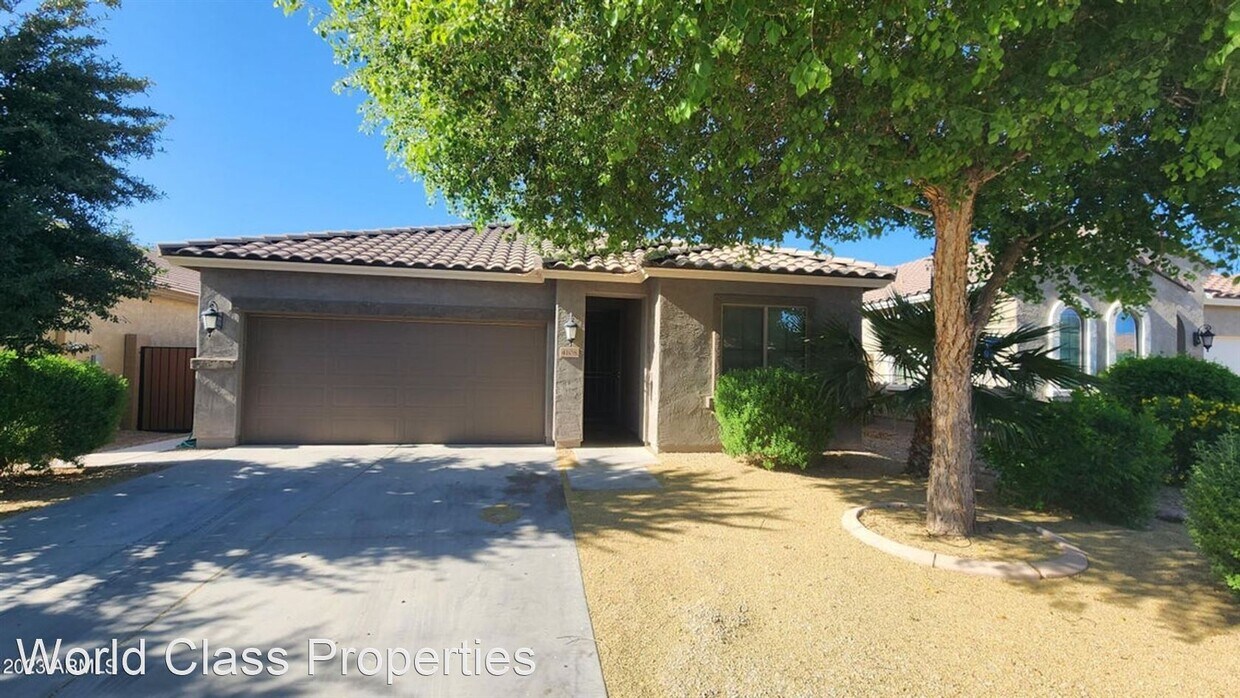 Foto principal - 3 br, 2 bath House - 4108 E Velasco St