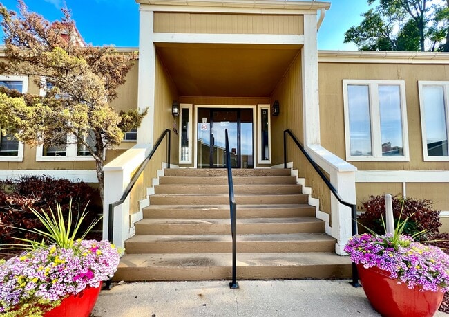 Building Photo - 21W at Wichita State