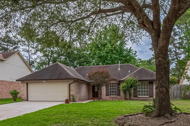 Foto del edificio - 2502 Knollbrook Ln