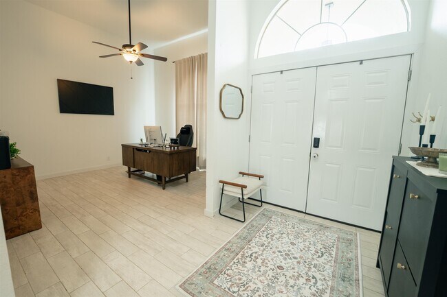 Foto del edificio - 1502 White Tail Ln