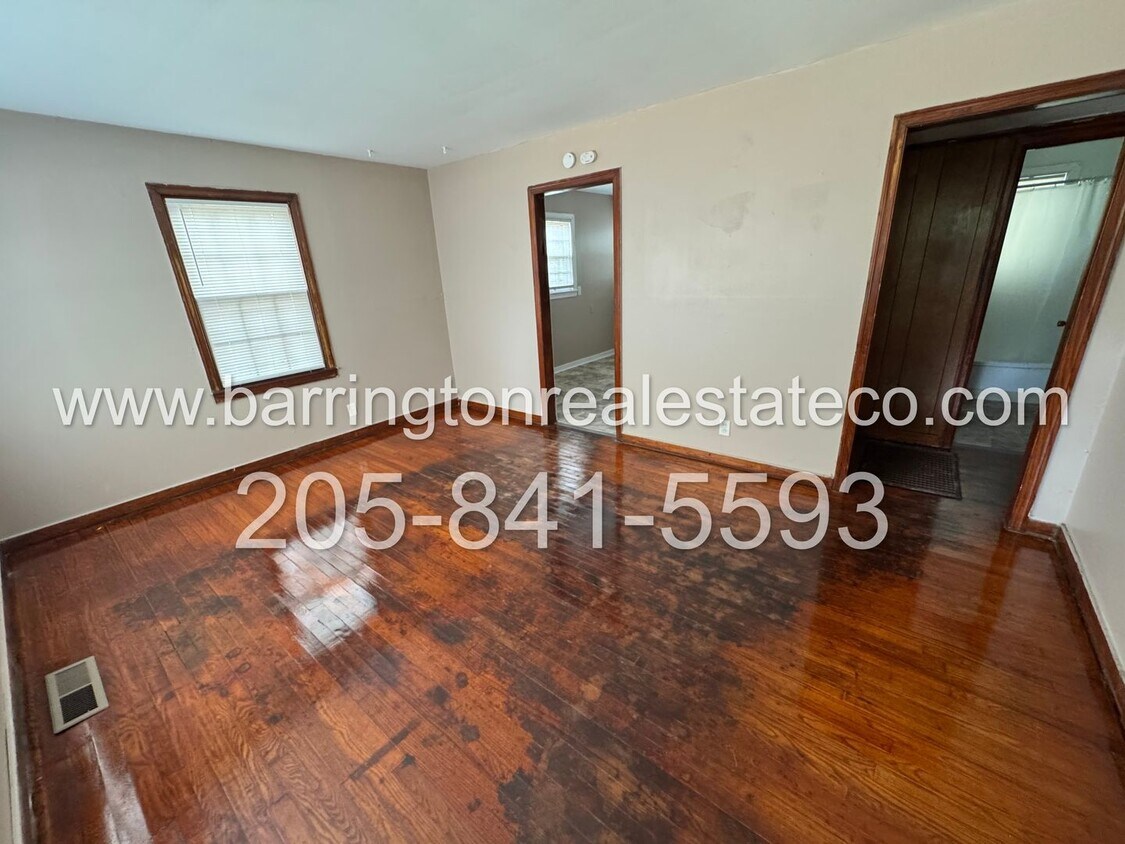 Building Photo - 1437 17th St SW