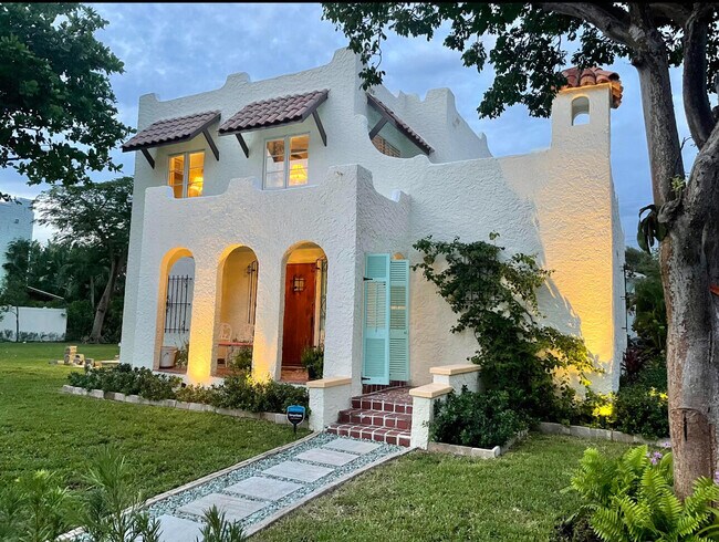 Foto del edificio - 302 Fordham Dr