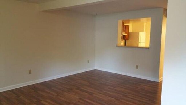 Building Photo - STERLNGWRTH4210