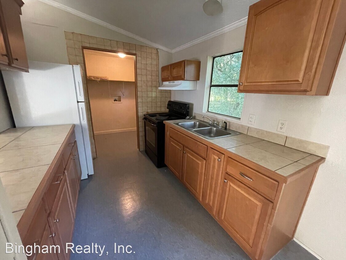 Building Photo - 3 br, 2 bath House - 38029 Meyer Ave