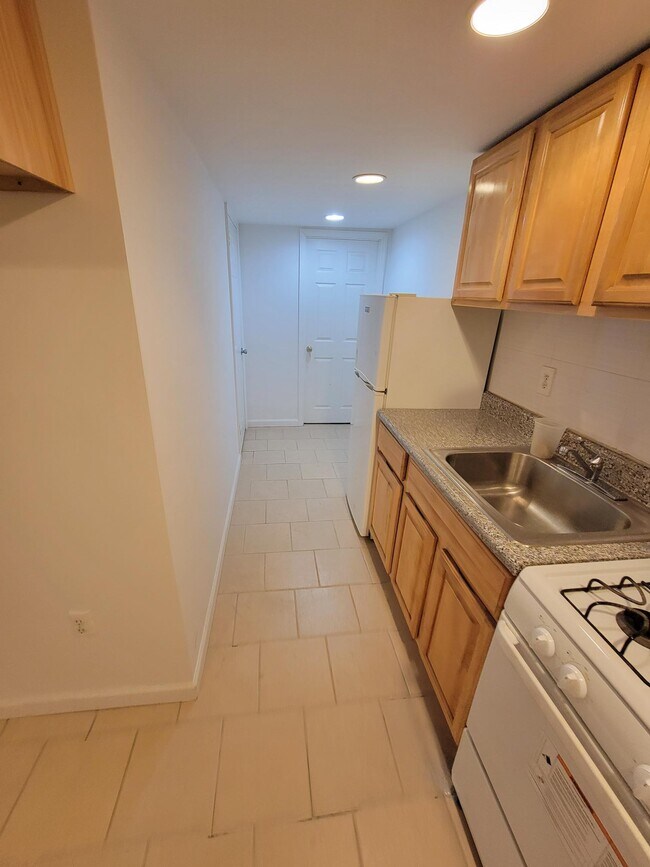 1316 76th St, Brooklyn, NY 11228 Townhome Rentals in Brooklyn NY