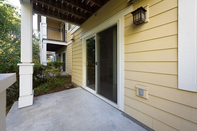 Foto del edificio - Fabulous Lakemont 2 Bed Condo for Lease!
