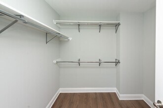 Interior Photo - 925 at North